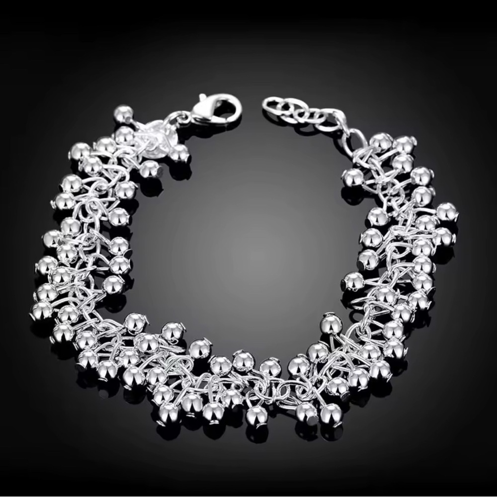Elegant Silver Beaded Bracelet